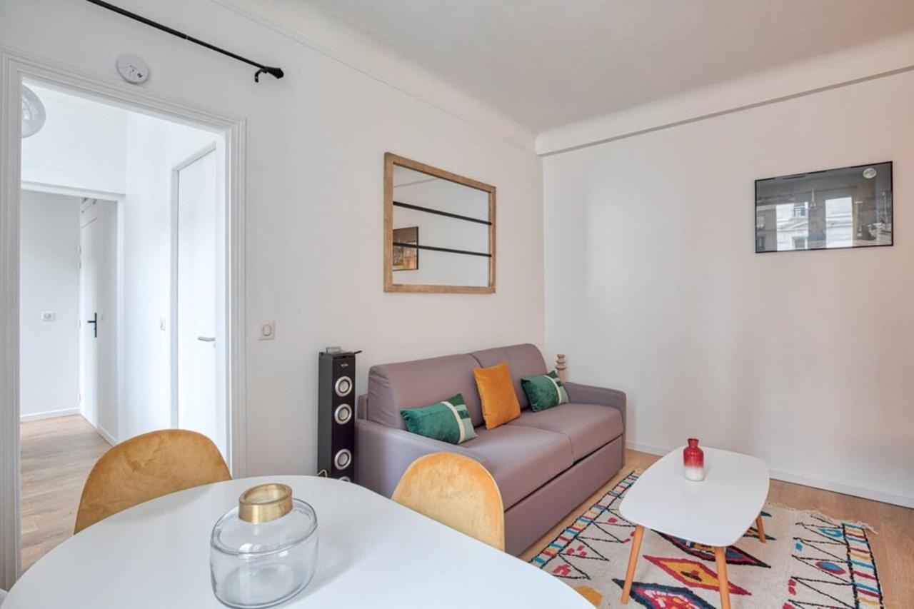 Nice Apartment In Republique - 6P Париж Екстериор снимка