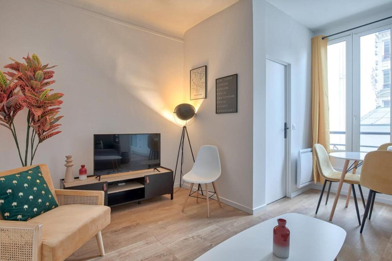 Nice Apartment In Republique - 6P Париж Екстериор снимка
